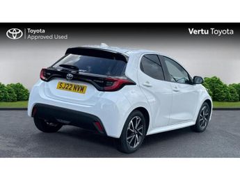 Toyota Yaris 1.5 Hybrid Design 5dr CVT Hybrid Hatchback