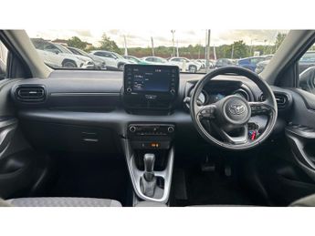 Toyota Yaris 1.5 Hybrid Design 5dr CVT Hybrid Hatchback