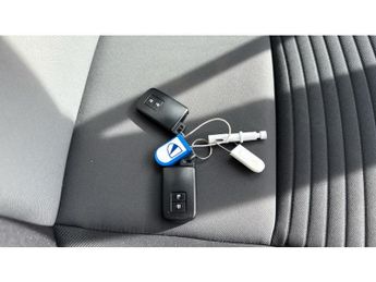 Toyota Yaris 1.5 Hybrid Icon Tech 5dr CVT Hybrid Hatchback