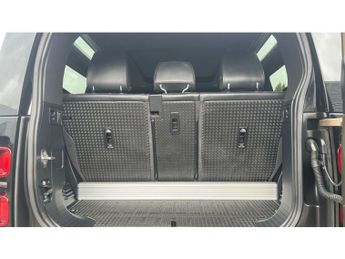 Land Rover Defender 3.0 D250 X-Dynamic S 90 3dr Auto Diesel Estate