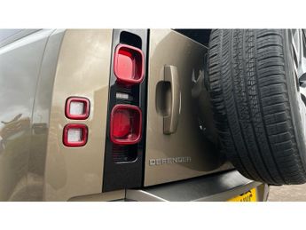 Land Rover Defender 3.0 D250 X-Dynamic S 90 3dr Auto Diesel Estate