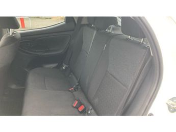 Toyota Yaris 1.5 Hybrid Design 5dr CVT Hybrid Hatchback