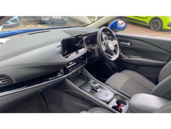 Nissan Qashqai 1.3 DiG-T MH 158 N-Connecta 5dr Xtronic Petrol Hatchback