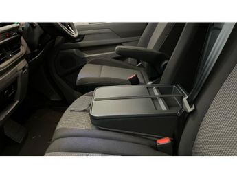 Volkswagen Transporter T32 Lwb Electric 160kW 65kWh Commerce Pro Van Auto
