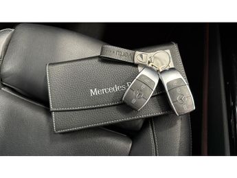 Mercedes-Benz CLA 220d AMG Line Premium 4dr Tip Auto Diesel Saloon