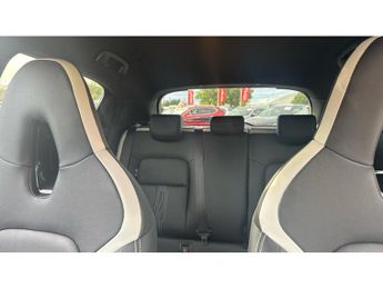 Nissan Juke 1.6 Hybrid Premiere Edition 5dr Auto Hybrid Hatchback