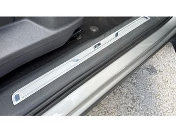 Volkswagen Tiguan 1.5 TSi EVO 150 R-Line 5dr DSG Petrol Estate