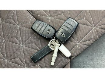 Toyota Yaris Cross 1.5 Hybrid Excel 5dr CVT Hybrid Estate