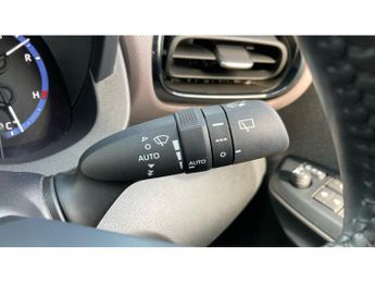 Toyota Yaris Cross 1.5 Hybrid Excel 5dr CVT Hybrid Estate