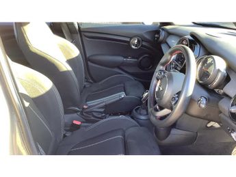 MINI Hatchback 1.5 Cooper Sport II 5dr Auto Petrol Hatchback
