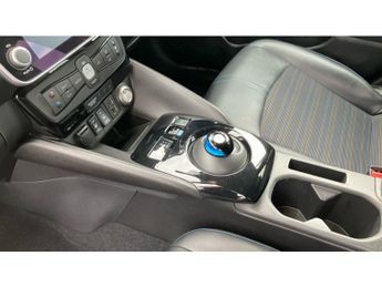 Nissan LEAF 160kW e+ N-Connecta 59kWh 5dr Auto Electric Hatchback