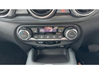 Nissan Juke 1.0 DiG-T Tekna 5dr DCT Petrol Hatchback
