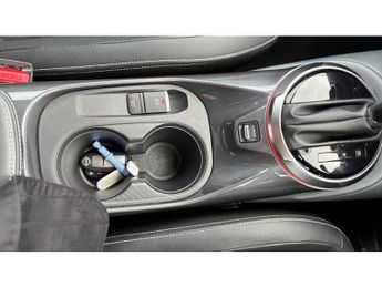 Nissan Juke 1.0 DiG-T Tekna 5dr DCT Petrol Hatchback