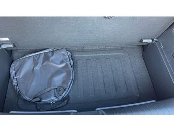 Hyundai INSTER 85kW 02 49kWh 5dr Auto Electric Hatchback