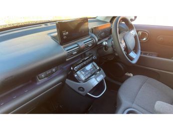 Hyundai INSTER 85kW 02 49kWh 5dr Auto Electric Hatchback