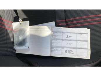 Renault Clio 1.6 E-TECH Hybrid 140 RS Line 5dr Auto Hybrid Hatchback