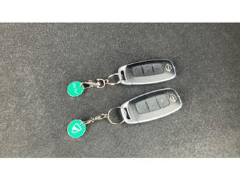 Nissan Juke 1.6 Hybrid Tekna+ 5dr Auto Hybrid Hatchback