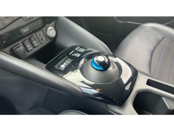 Nissan LEAF 160kW e+ N-Connecta 59kWh 5dr Auto Electric Hatchback