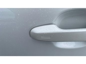 Toyota C-HR 1.8 Hybrid Design 5dr CVT Hybrid Hatchback