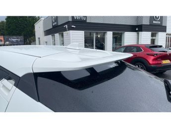 Toyota C-HR 1.8 Hybrid Design 5dr CVT Hybrid Hatchback