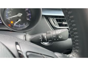 Toyota C-HR 1.8 Hybrid Design 5dr CVT Hybrid Hatchback