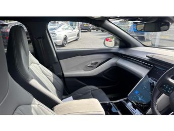 Ford Capri 125kW Premium 52kWh 5dr Auto [Driver Assist Pack] Electric Estat