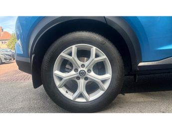 Nissan Juke 1.0 DiG-T 114 N-Connecta 5dr DCT Petrol Hatchback