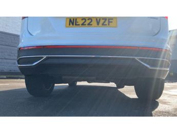 Volkswagen Tiguan 2.0 TDI 4Motion Elegance 5dr DSG Diesel Estate