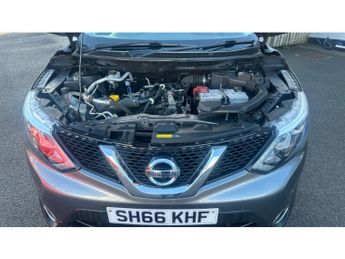Nissan Qashqai 1.2 DiG-T Tekna [Non-Panoramic] 5dr Xtronic Petrol Hatchback