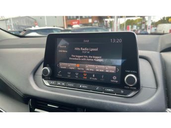 Nissan Qashqai 1.3 DiG-T MH 158 Acenta Premium 5dr Xtronic Petrol Hatchback