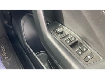 Volkswagen T-Roc 1.5 TSI R-Line 5dr DSG Petrol Hatchback