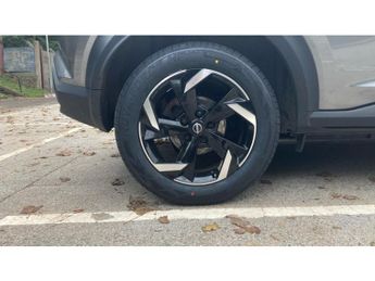 Nissan Juke 1.6 Hybrid N-Connecta 5dr Auto Hybrid Hatchback