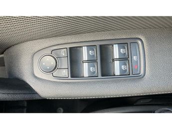 Renault Captur 1.6 E-TECH Hybrid 145 R.S. Line 5dr Auto Hybrid Hatchback