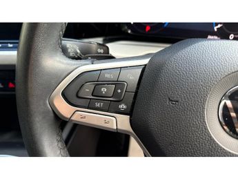 Volkswagen Golf 1.5 eTSI 150 Life 5dr DSG Petrol Hatchback