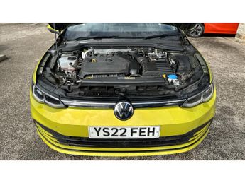 Volkswagen Golf 1.5 eTSI 150 Life 5dr DSG Petrol Hatchback