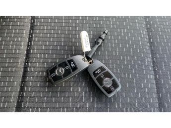 Mercedes-Benz Vito EL2 Electric Fwd 85kW 66kWh Pro Van Auto