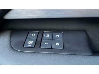 Land Rover Discovery 3.0 D350 Dynamic HSE 5dr Auto Diesel Station Wagon