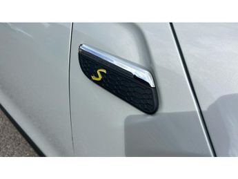 MINI Hatchback 135kW Cooper S Level 3 33kWh 3dr Auto Electric Hatchback