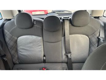 MINI Hatchback 1.5 Cooper 5dr Auto Petrol Hatchback