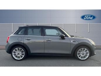 MINI Hatchback 1.5 Cooper 5dr Auto Petrol Hatchback
