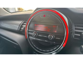 MINI Hatchback 1.5 Cooper 5dr Auto Petrol Hatchback