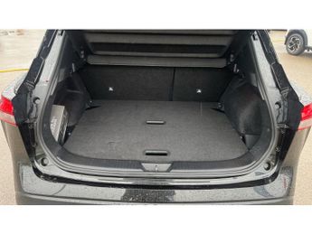 Nissan Qashqai 1.3 DiG-T MH 158 N-Connecta 5dr Xtronic Petrol Hatchback
