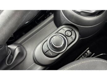 MINI Hatchback 1.5 One Classic 3dr Auto [Comfort/Nav Pack] Petrol Hatchback