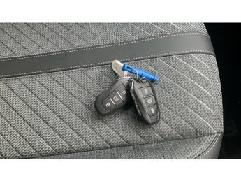 Peugeot 208 1.2 Hybrid 100 Allure 5dr e-DSC6 Petrol Hatchback