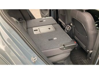 Volvo XC40 2.0 B4P Plus Dark 5dr AWD Auto Petrol Estate