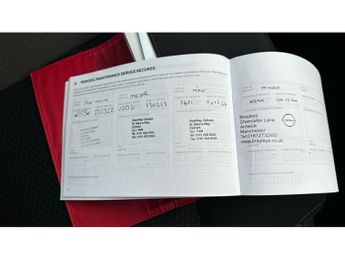 Nissan Qashqai 1.3 DiG-T 160 [157] N-Connecta 5dr DCT Glass Roof Petrol Hatchba