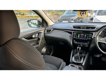 Nissan Qashqai 1.3 DiG-T 160 [157] N-Connecta 5dr DCT Glass Roof Petrol Hatchba