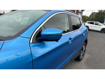 Nissan Qashqai 1.3 DiG-T 160 [157] N-Connecta 5dr DCT Glass Roof Petrol Hatchba