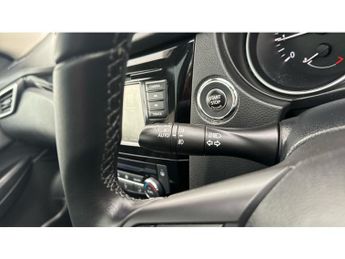 Nissan Qashqai 1.3 DiG-T 160 [157] N-Connecta 5dr DCT Glass Roof Petrol Hatchba