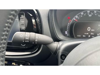 Toyota Aygo X 1.0 VVT-i Edge 5dr Auto Petrol Hatchback